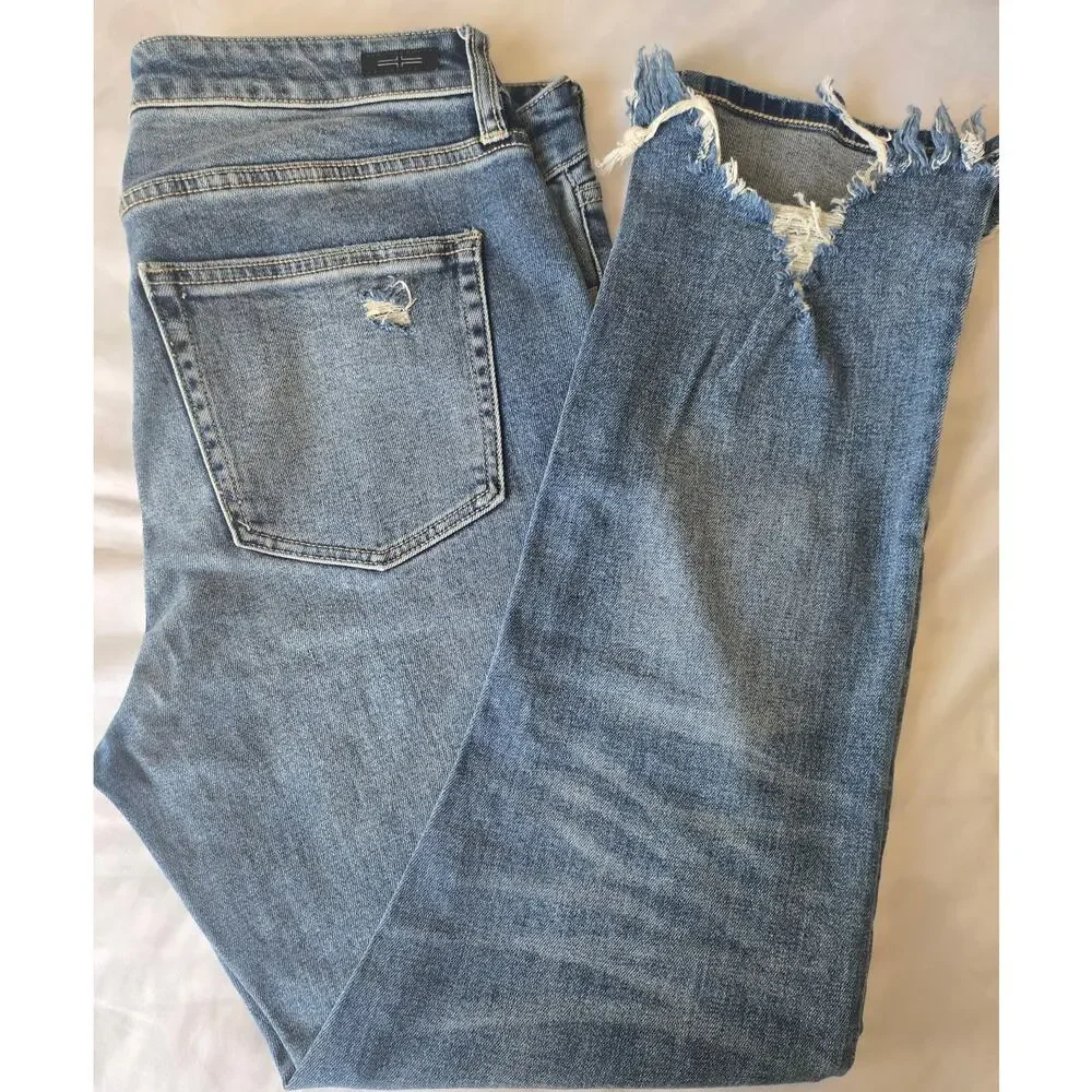 LIVERPOOL Los Angeles 'The Girlfriend" Straight Leg Blue Jeans 30/10 - Picture 3 of 12